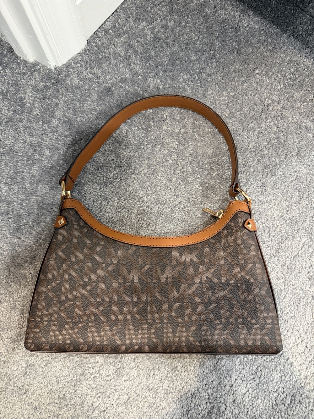 Michael Kors Brown MK Signature Shoulder Bag with Tan Trim - Picture 4 of 5